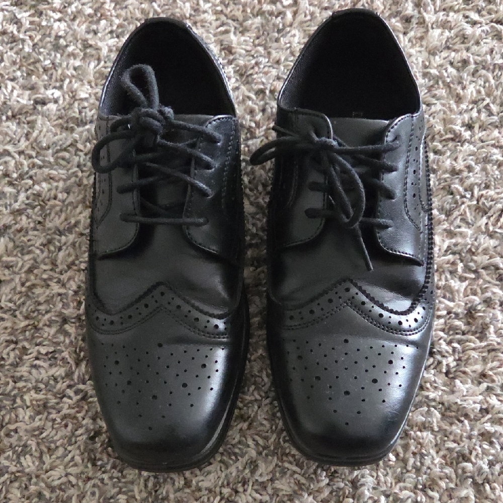 Deer Stags Boys Black Leather Dress Shoes